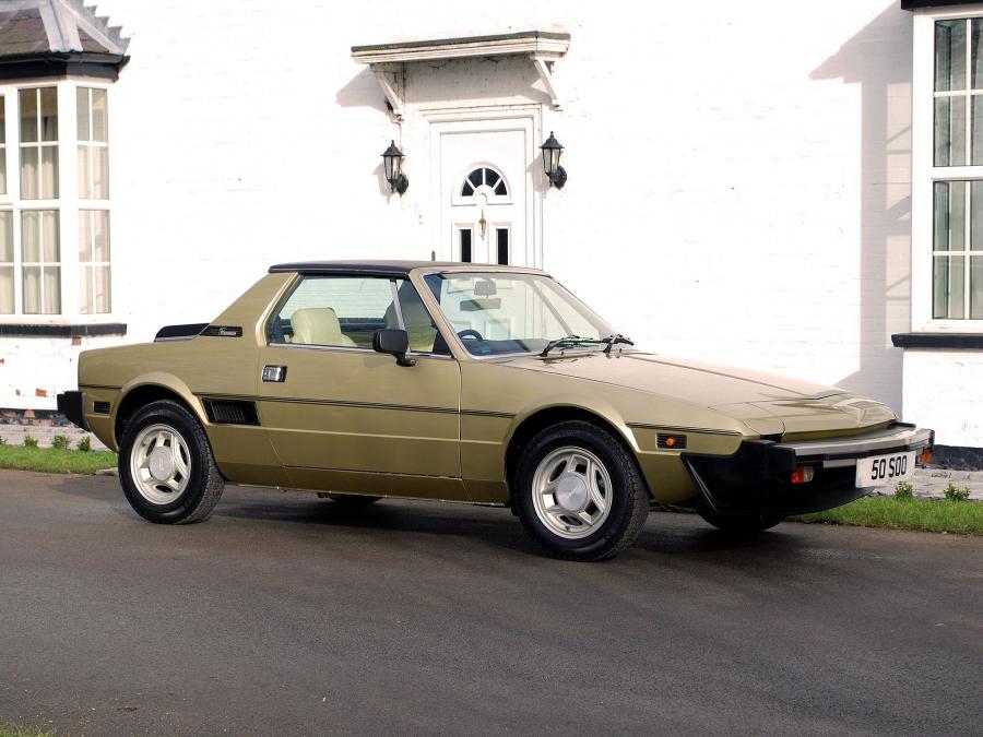  Fiat X1/9 1978 года  (UK) (фото 3 из 3)